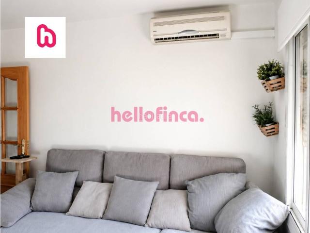 Ático en venta en Badalona, Lloreda. Ático reformado en Badalona Centre, a pocos minutos del mar. Áticos.