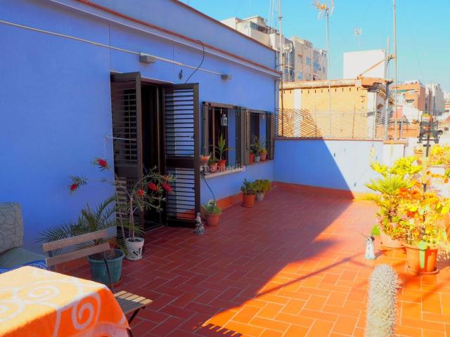Ático en venta en Badalona, Llefià. Preparado para ganar dinero. Áticos.