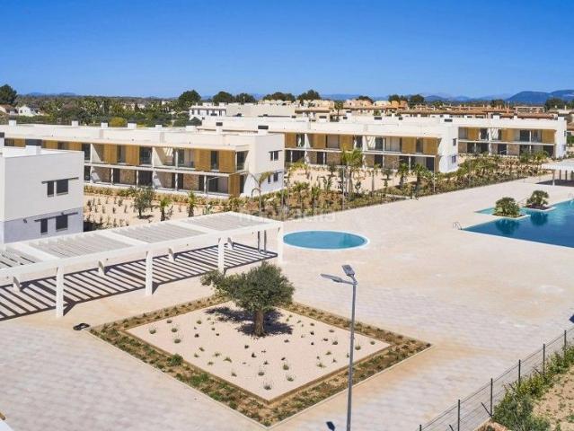 Ático en venta en Baleares Campos, Sa Ràpita Ses Covetes. Preciosos áticos en venta de obra nueva con terraza y solárium en Sa Rápita, Mallorca. Áticos.