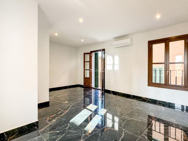 Ático en venta en Baleares Felanitx, Felanitx Poble. Ático con increíbles vistas, azotea privada y plaza de parking en el centro histórico de Felanitx. Áticos.