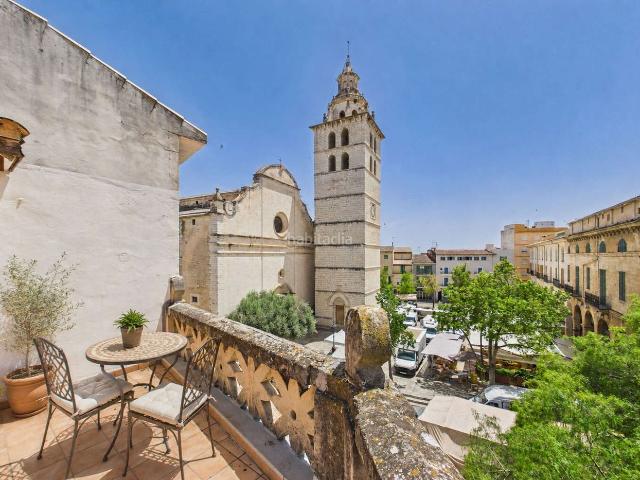 Ático en venta en Baleares Inca, Centro. Inca Ático Por encima de los tejados de la ciudad Donde la historia se une al diseño. Ref. 9871. Áticos.