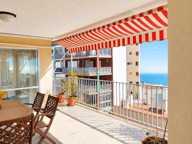 Ático en venta en Baleares Llucmajor, S´Arenal. Piso con vistas al mar en El Arenal 6ª planta con ascensor y gran terraza. Áticos.