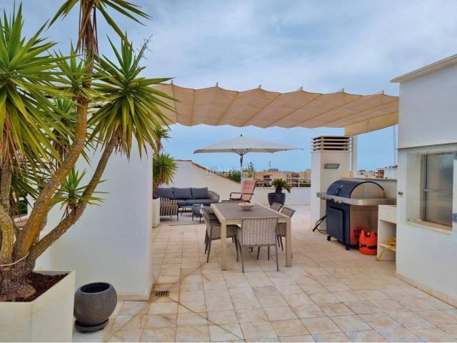 Ático en venta en Baleares Manacor, Porto Cristo. PORTO CRISTO Ático exclusivo con terraza en la azotea privada y moderna piscina comunitaria. Áticos.
