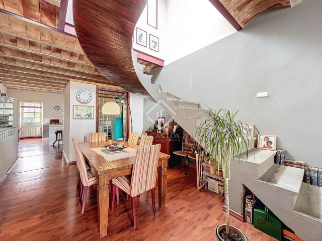 Ático en venta en Baleares Maó Mahón, Camí de Ses Vinyes. Piso tríplex de diseño con 2 dormitorios y terraza de 84 m terraza en venta en el centro de Maó. Áticos Maó.