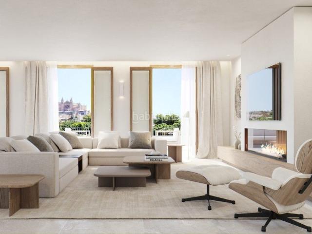 Ático en venta en Baleares Palma de Mallorca, Es Jonquet. Exclusivo ático de lujo en primera línea de mar en Es Jonquet con vistas a la catedral y la bahía de Palma. Áticos Palma de.