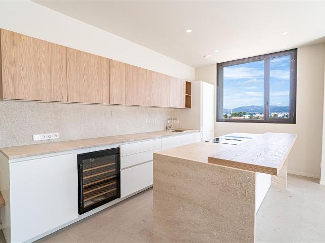 Ático en venta en Baleares Palma de Mallorca, Es Portixol Es Molinar. A estrenar. Exclusivo ático de obra nueva con piscina, terraza solárium privado y vistas al mar. Áticos Palma de.
