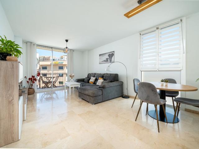 Ático en venta en Baleares Palma de Mallorca, Son Dameto. Espectacular y luminoso ático con gran terraza privada, vistas despejadas y parking en Son Dameto. Áticos Palma de.