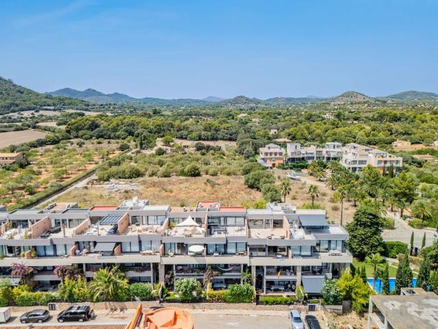 Ático en venta en Baleares Son Servera, Port Nou Port Verd Port Vell. Port Verd Ático con azotea y fantásticas vistas al mar en ubicación privilegiada. Obj. 8898. Áticos Son.