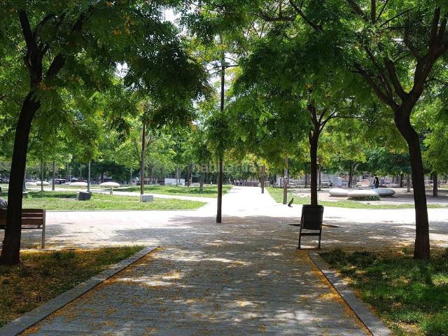 Ático en venta en Barcelona, Congrés Indians. Próximo a Jardines Can Xiringoi. Áticos.