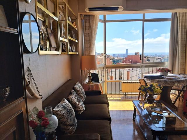 Ático en venta en Barcelona, Baix Guinardó. VISTAS IMPRESIONANTES. Áticos.