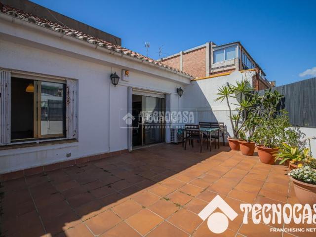 Ático en venta en Barcelona, Baix Guinardó. Ático en venta en Barcelona. Áticos.