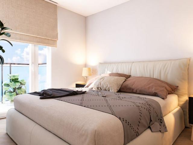 Ático en venta en Barcelona, Baix Guinardó. Ático exterior con rooftop privado Sagrada Familia, Barcelona. Áticos.