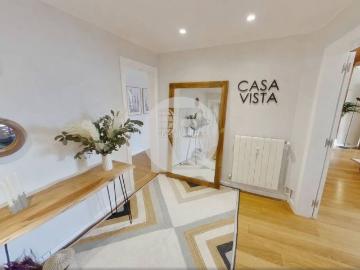 Ático en venta en Barcelona, Barri de les Corts. Inversión prime en Diagonal ático alquilado hasta 2032 con renta de 3.674,20 mes. Áticos.