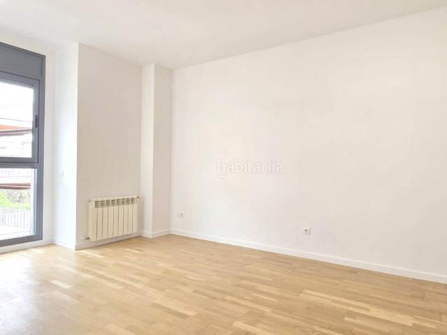 Ático en venta en Barcelona, El Clot. ÚLTIMA PLANTA + PARKING + TRASTERO + TERRAZA COMUNITARIA VISTAS 360º EN SANT MARTÍ En Soler i Rovirosa El Clot Barcelona. Áticos.
