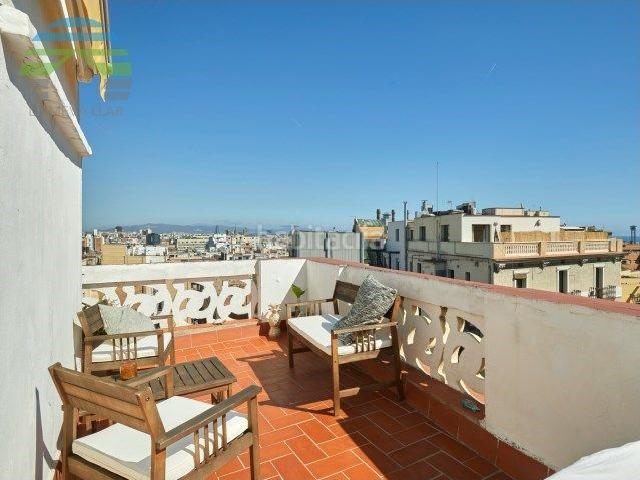 Ático en venta en Barcelona, El Poble Sec Parc de Montjuïc. PRECIO FINAL 300.000 NO NEGOCIABLE REBAJADO. Áticos.