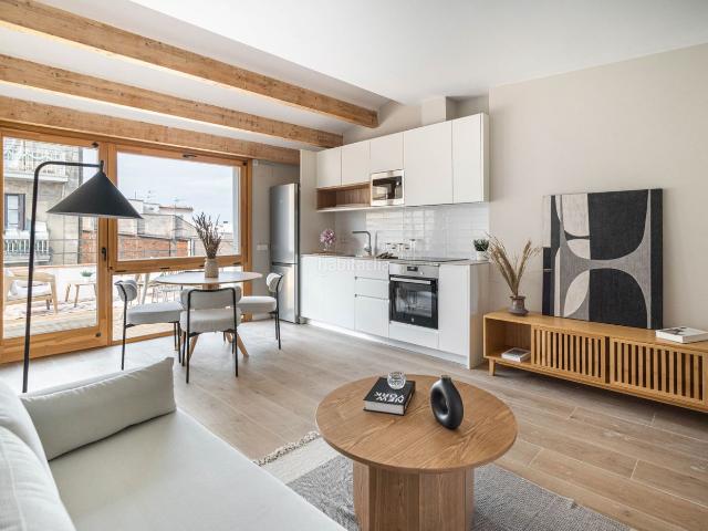 Ático en venta en Barcelona, Hostafrancs. TORRE D'EN DAMIANS: ÁTICO DAMIANS. Áticos.