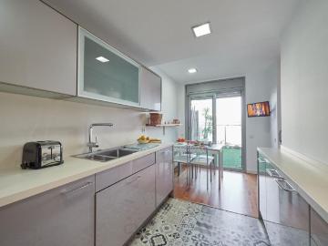 Ático en venta en Barcelona, La Nova Esquerra de l´Eixample. Una pieza única en lEixample: ático en sexta planta con terraza privada. Áticos.