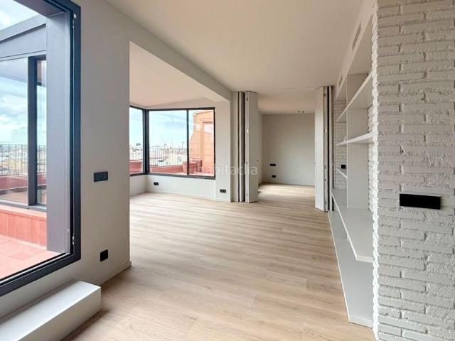 Ático en venta en Barcelona, Sant Gervasi Bonanova. Impresionante ático con terraza junto a Mandri. Áticos.