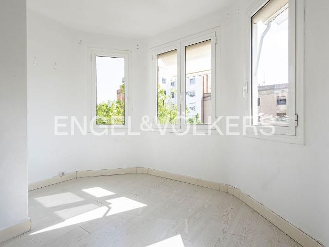 Ático en venta en Barcelona, Sant Gervasi Bonanova. Luminoso ático con gran potencial en Lleó XIII. Áticos.