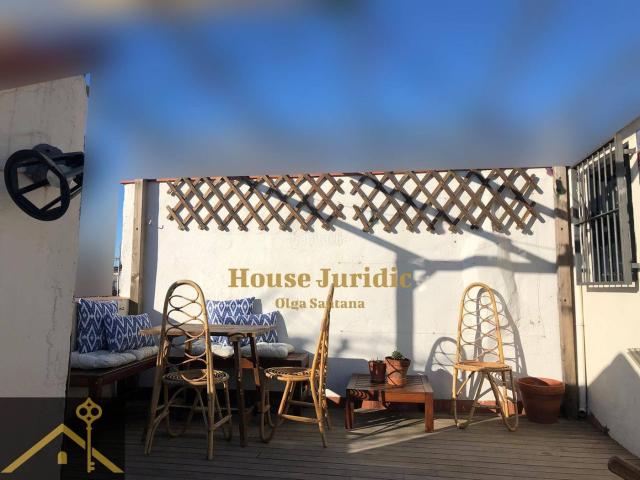 Ático en venta en Barcelona, St. Pere Sta. Caterina El Born. ÁTICO DÚPLEX CON TERRAZA PRIVADA EN EL CORAZÓN DE EL BORN. Áticos.