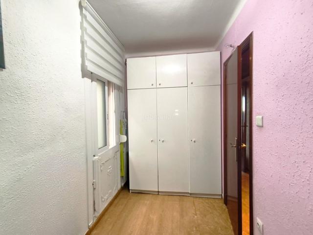 Ático en venta en Barcelona, Prosperitat. Ático en venta con ascensor y vistas despejadas. Áticos.