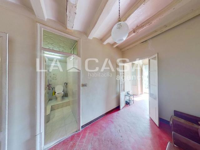 Ático en venta en Barcelona, Raval. PISO ATICO Carrer de l'Hospital, Barcelona, Barcelona, Catalunya, España. Áticos.