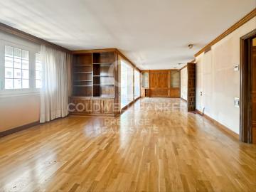 Ático en venta en Barcelona, Tres Torres. Ático dúplex en Tres Torres con amplios espacios y vistas panorámicas,Barcelona. Áticos.