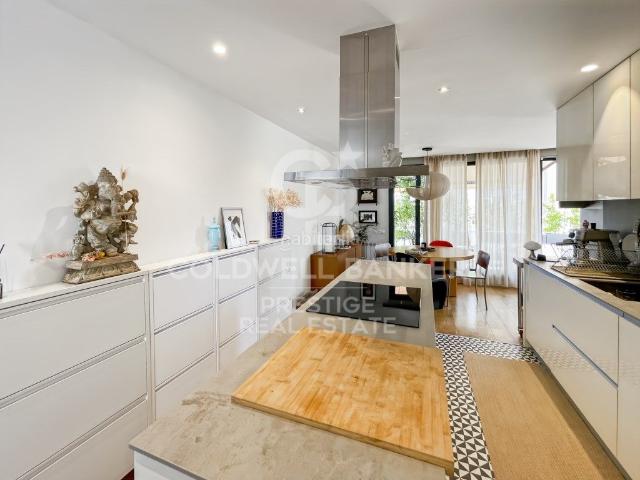 Ático en venta en Barcelona, Vila de Gràcia. Atico reformado con 2 terrazas en Vila de Gracia. Áticos.
