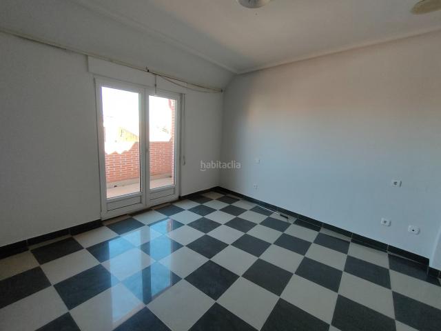 Ático en venta en Benavente. Atico muy soleada y en el centro. Áticos.