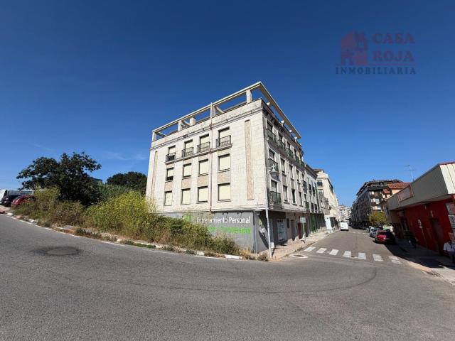 Ático en venta en Cangas, Darbo. Ático en el centro de Cangas de Morrazo con terraza. Áticos.