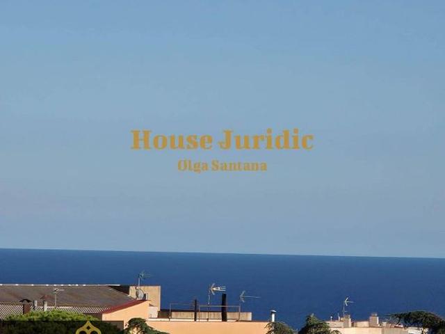 Ático en venta en calle Torrent de Les Piques, Mataró, de 144 m² 4 habitaciones por 412.000