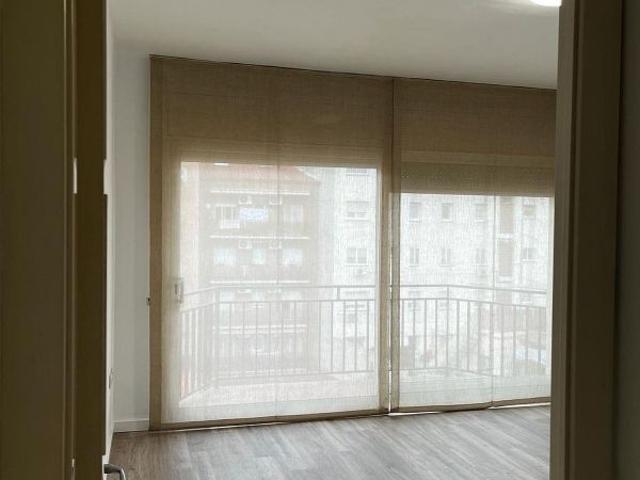Ático en venta en calle Valles del, Sabadell, de 70 m² 2 habitaciones por 225.000
