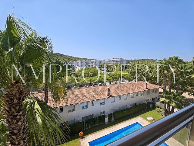 Ático en venta en calle Verona I Terol, Castell Platja d´Aro, de 75 m² 3 habitaciones por 420.000