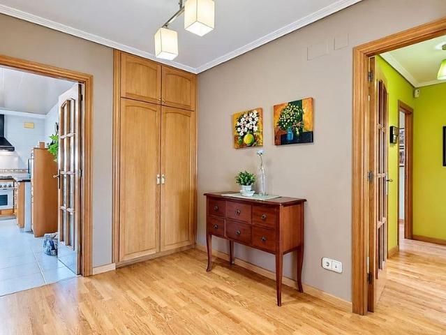 Ático en venta en calle Colón, Valls, de 187 m² 5 habitaciones por 390.000