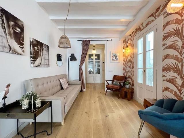 Ático en venta en calle CL Nou de Sant Francesc, Barcelona, de 98 m² 2 habitaciones por 470.000