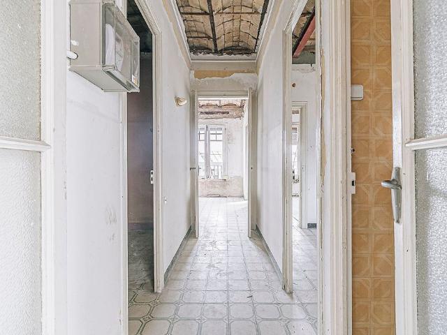 Ático en venta en calle De Vilamarí, Barcelona, de 116 m² 3 habitaciones por 665.000