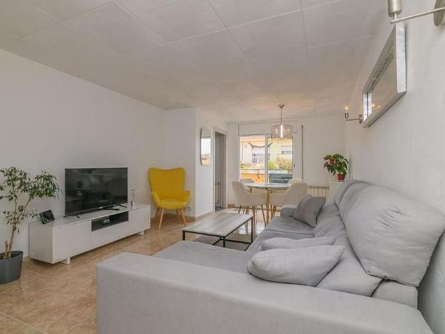 Ático en venta en calle De Bernat Bransi, Barcelona, de 71 m² 3 habitaciones por 390.000