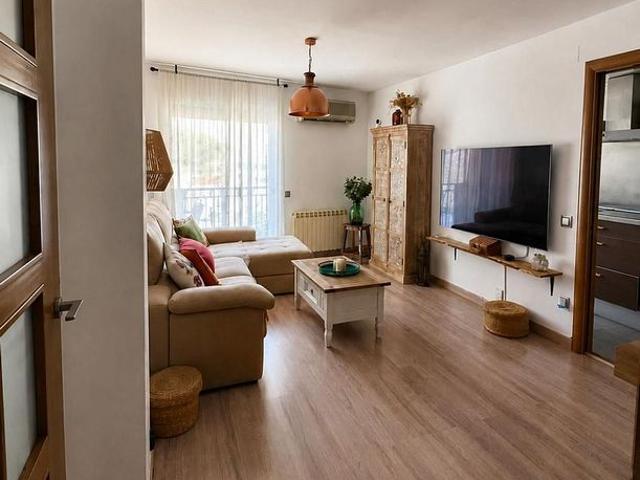 Ático en venta en calle De Castillejos, Badalona, de 70 m² 2 habitaciones por 329.000