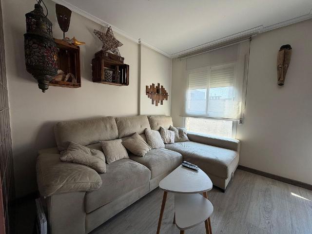 Ático en venta en calle De Cristòfor Colom, Cambrils, de 75 m² 2 habitaciones por 320.000