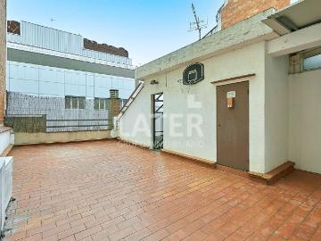 Ático en venta en calle De Gomis, Barcelona, de 110 m² 2 habitaciones por 485.000