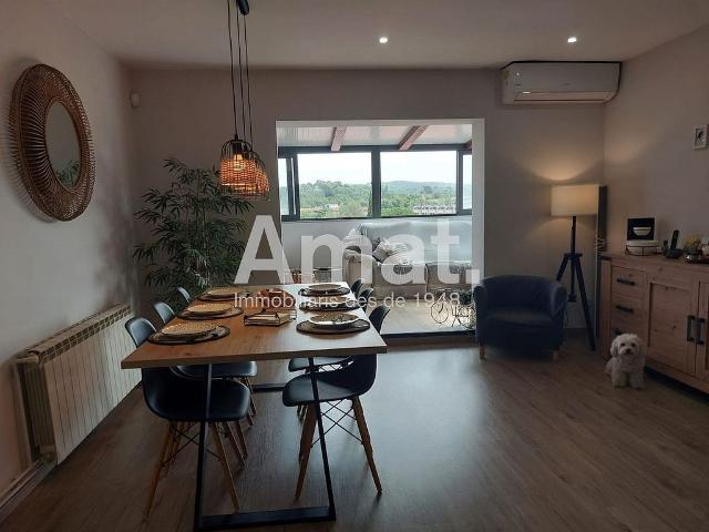 Ático en venta en calle De Joan Maragall, Rubí, de 71 m² 3 habitaciones por 375.000