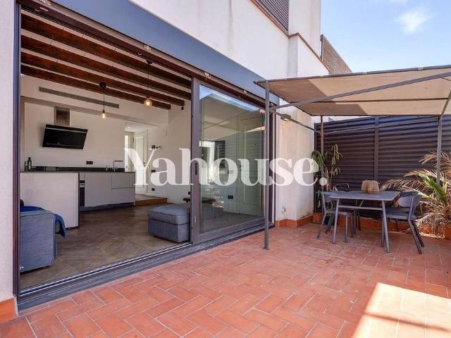 Ático en venta en calle De Josep Torres, Barcelona, de 44 m² 1 habitación por 545.000