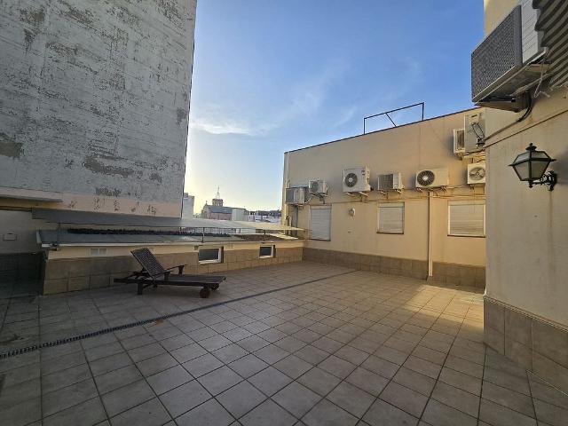 Ático en venta en calle De Josep Anselm Clavé, Granollers, de 150 m² 4 habitaciones por 549.500
