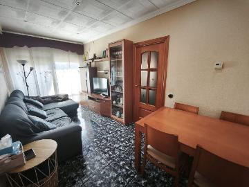 Ático en venta en calle De la Sagrada Família, Badalona, de 60 m² 3 habitaciones por 219.000