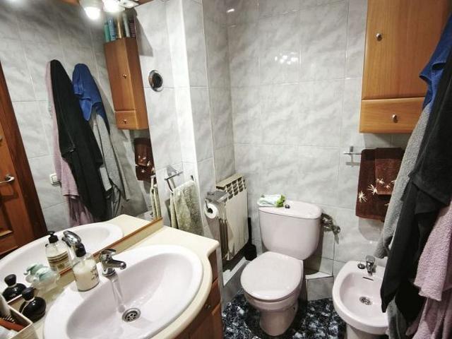 Ático en venta en calle De la Sagrada Família, Badalona, de 60 m² 3 habitaciones por 219.000