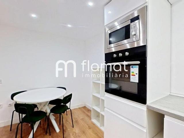 Ático en venta en calle De Les Escrivanies Velles, Tarragona, de 31 m² 1 habitación por 95.000