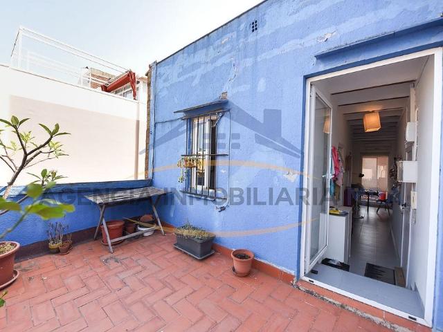 Ático en venta en calle De Milà i Fontanals, Barcelona, de 47 m² 2 habitaciones por 369.000