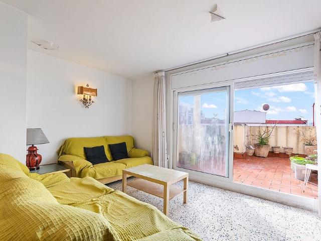 Ático en venta en calle De Mistral, Hospitalet de Llobregat, L´, de 109 m² 4 habitaciones por 370.000