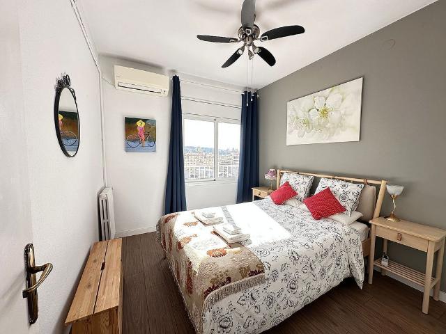 Ático en venta en calle De Provença, Barcelona, de 81 m² 3 habitaciones por 490.000