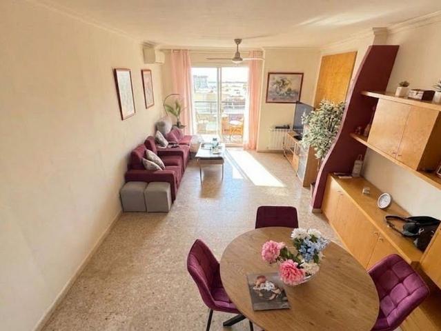 Ático en venta en calle De Sant Dalmir, Barcelona, de 130 m² 3 habitaciones por 479.000